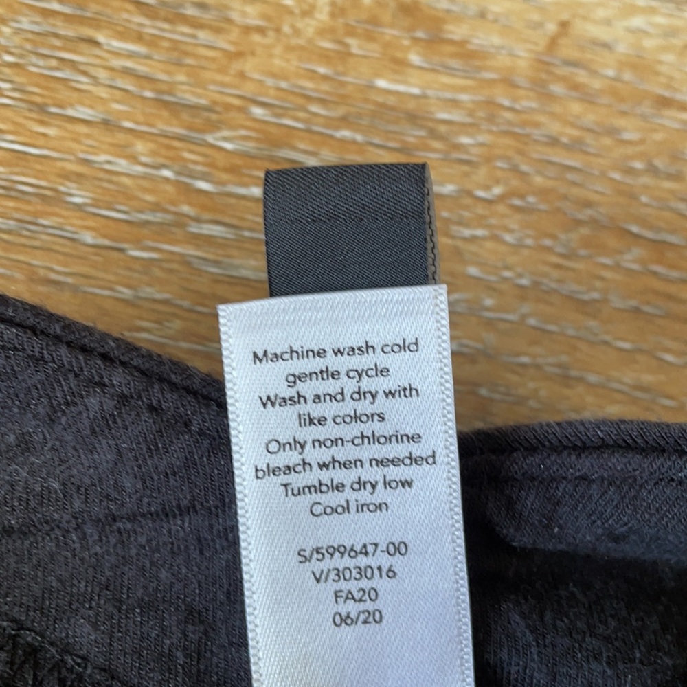 Athleta Cocoon Wrap From Fall 2020 - image 6